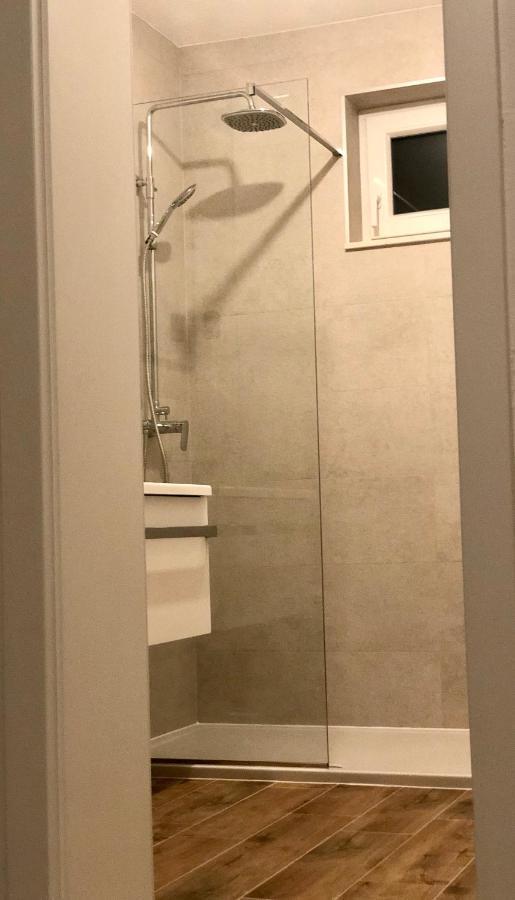 Guest House Stipe 布雷拉 外观 照片